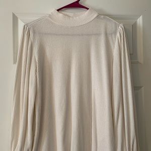 Maurice’s Women’s Medium Cream White Ribbed Long Sleeve Turtleneck Top